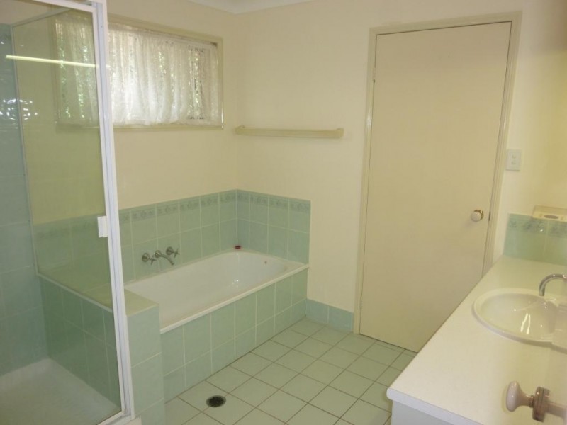 115   Radford Road, Manly West QLD 4179