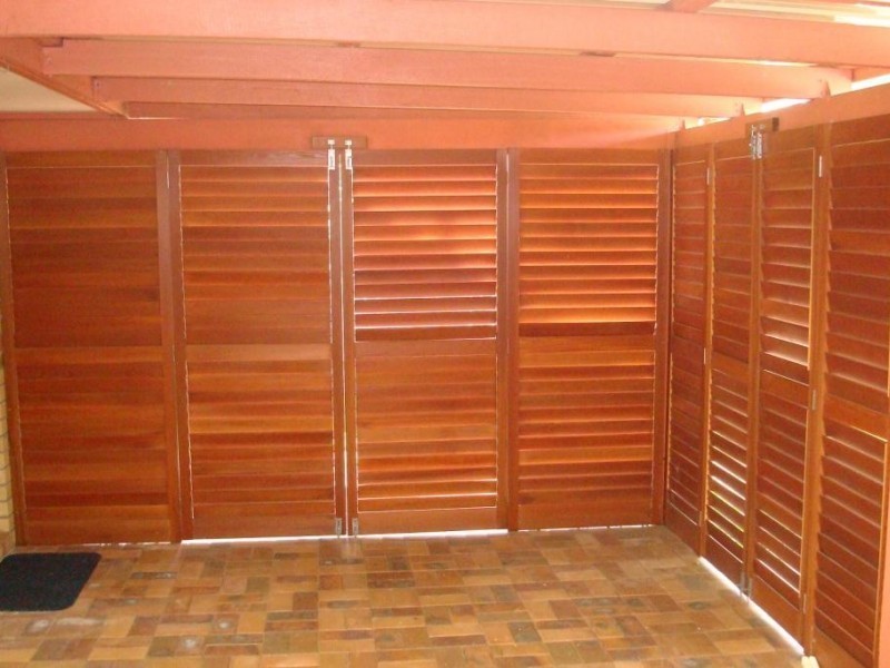 99 Evelyn Road, Wynnum West QLD 4178