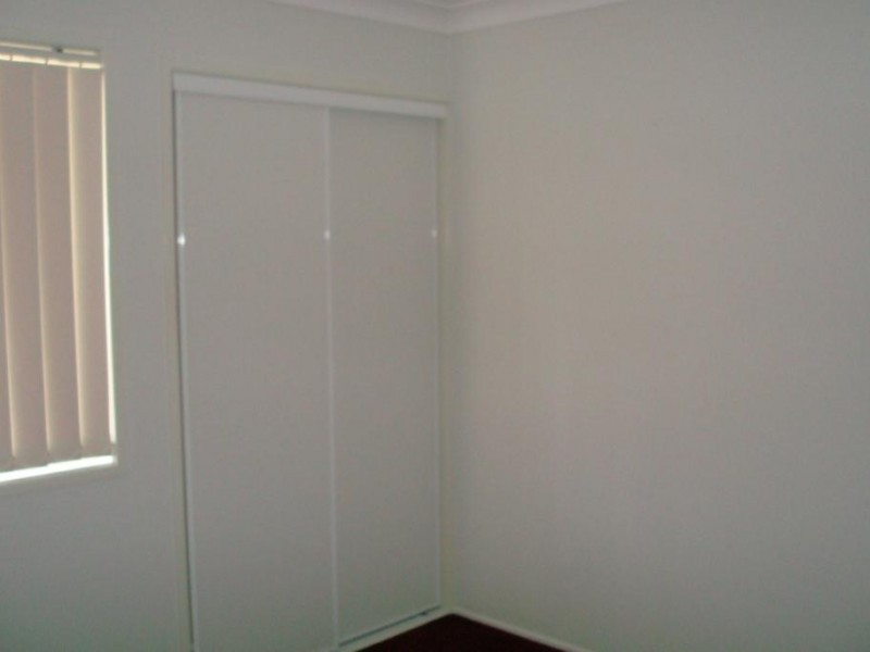 99 Evelyn Road, Wynnum West QLD 4178