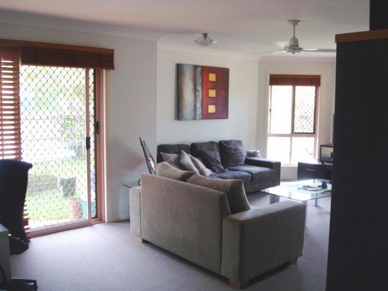 8  Eadie Place, Hemmant QLD 4174