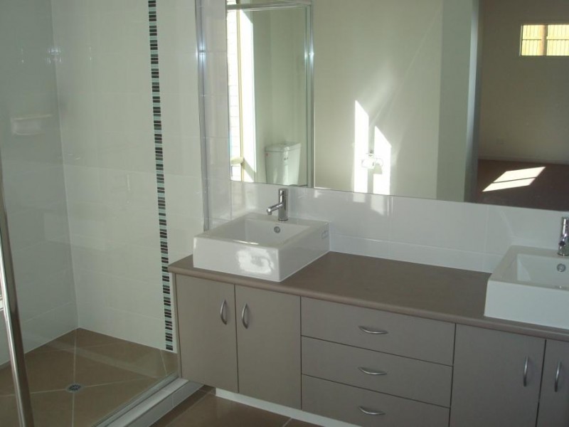 54 Gumdale Street, Wakerley QLD 4154