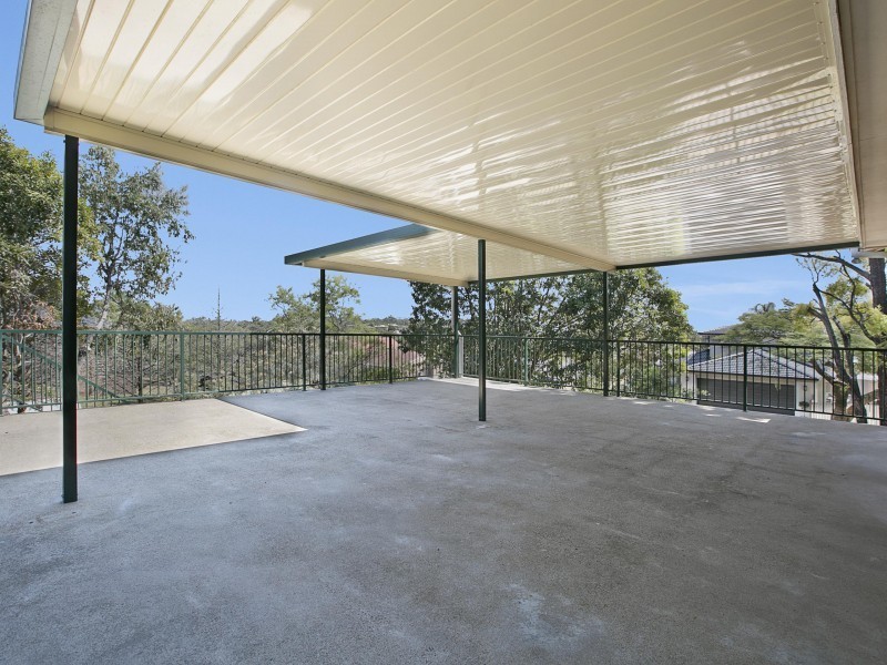 4 Rechner Street, Belmont QLD 4153