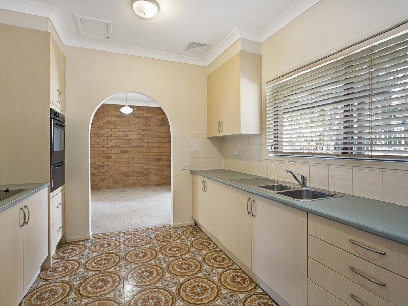 4 Rechner Street, Belmont QLD 4153