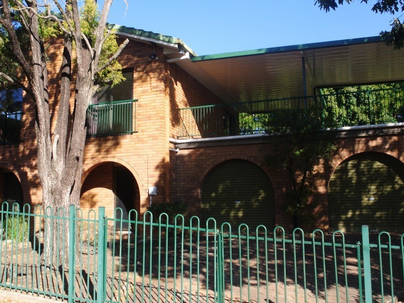 4 Rechner Street, Belmont QLD 4153