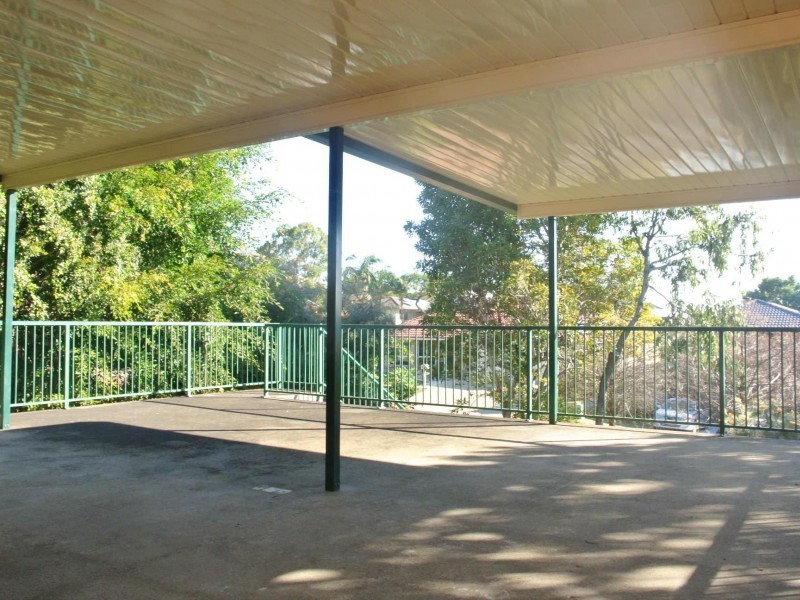 4 Rechner Street, Belmont QLD 4153