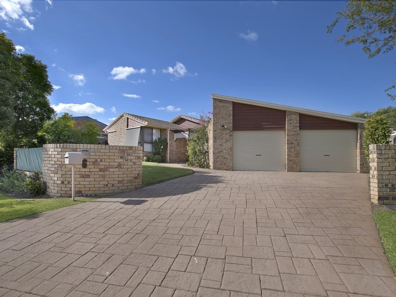 6 Carlile Place, Wynnum West QLD 4178
