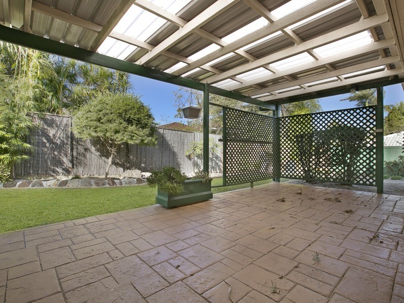 6 Carlile Place, Wynnum West QLD 4178