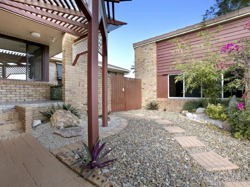 6 Carlile Place, Wynnum West QLD 4178