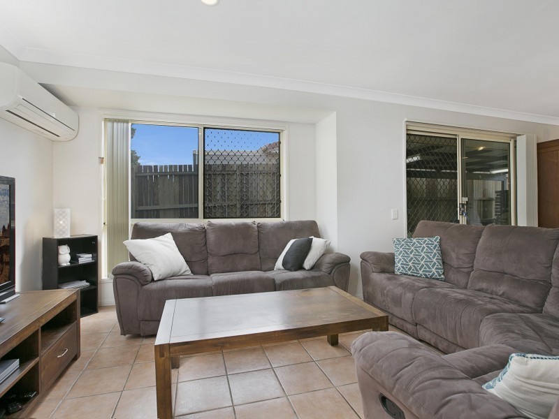 13 Lycette Street, Belmont QLD 4153