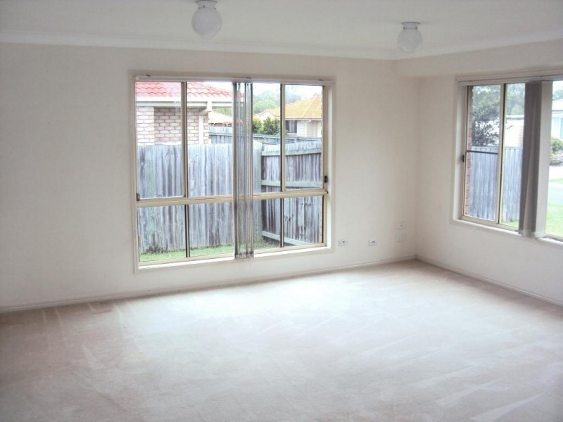 14 Pinewood St, Wynnum West QLD 4178
