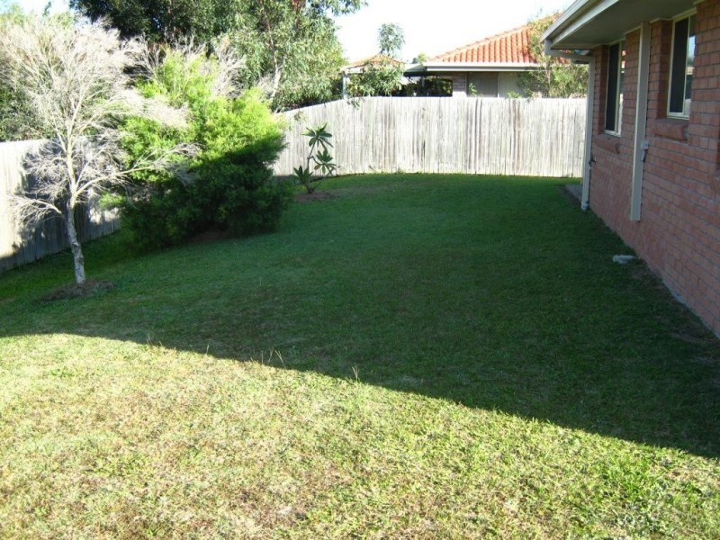 14 Pinewood St, Wynnum West QLD 4178