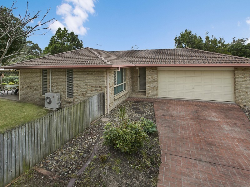 2 Thredbo Close, Belmont QLD 4153