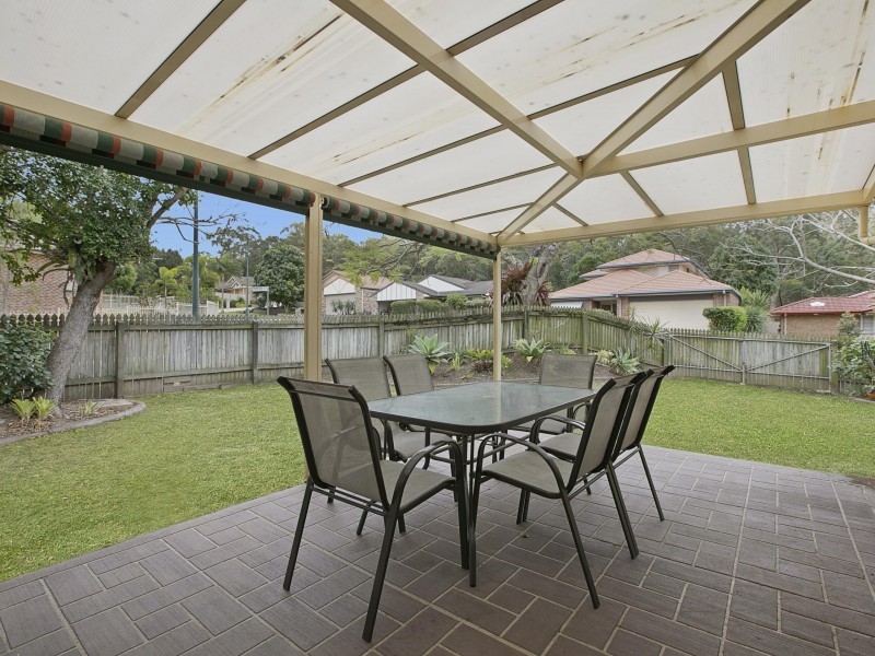 2 Thredbo Close, Belmont QLD 4153