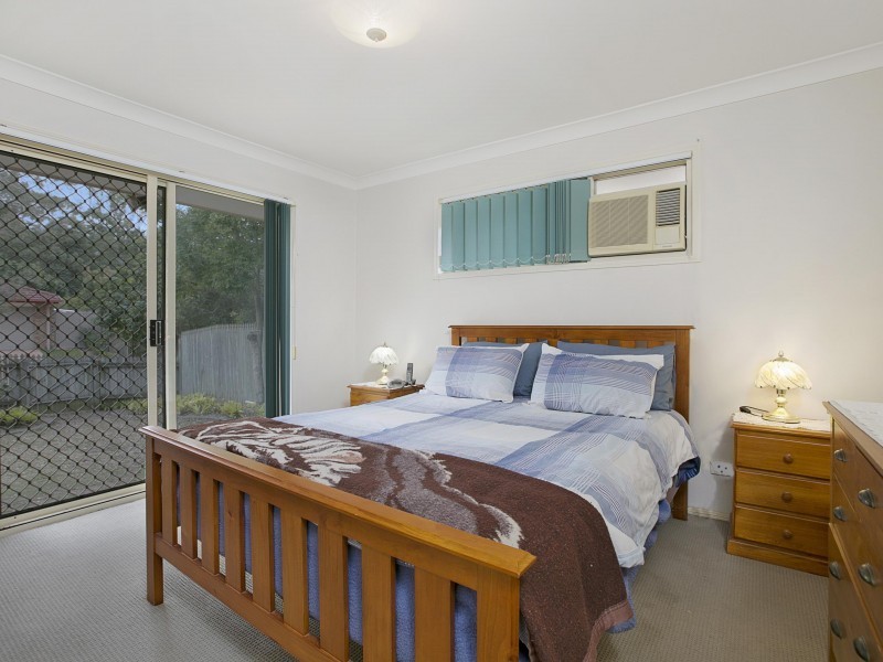 2 Thredbo Close, Belmont QLD 4153