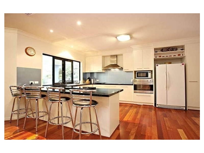 5 Gabrielle Place, Manly West QLD 4179