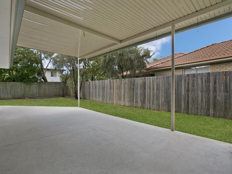 19 Ursula Place, Wynnum West QLD 4178