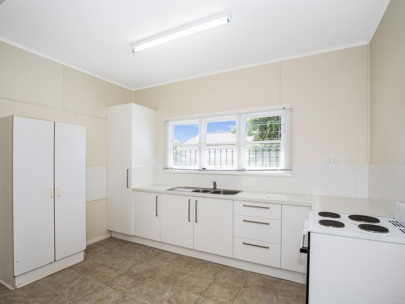 31 Pansy Street, Wynnum QLD 4178