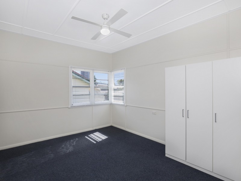 31 Pansy Street, Wynnum QLD 4178