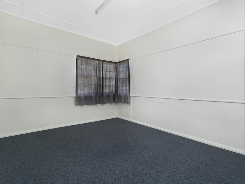 31 Pansy Street, Wynnum QLD 4178