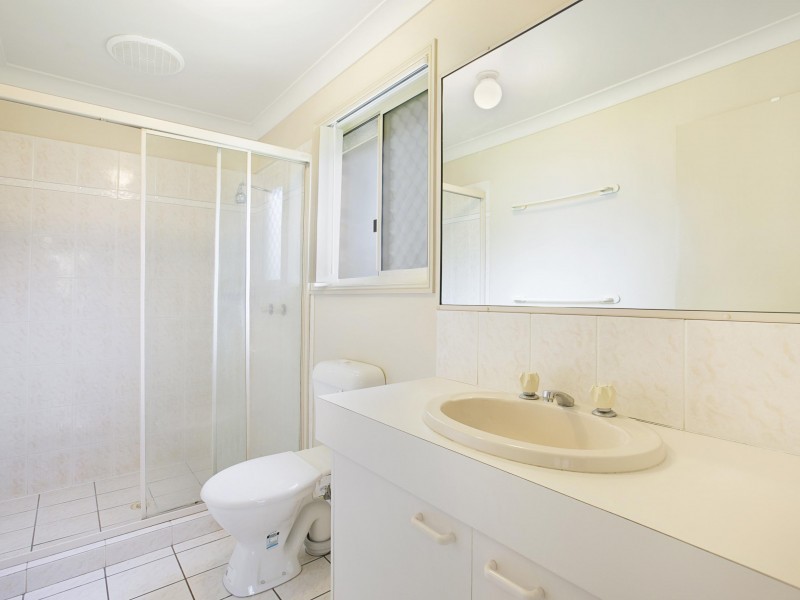 12 Pinnacle Place, Belmont QLD 4153