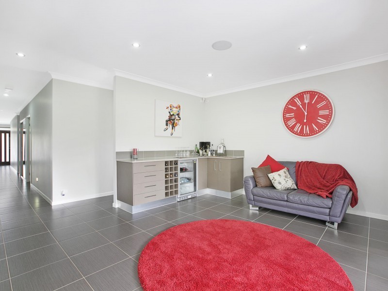 6 Ribblesdale Place, Gumdale QLD 4154