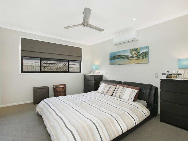 6 Ribblesdale Place, Gumdale QLD 4154