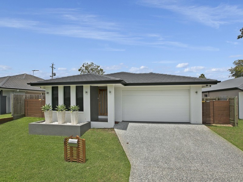 6 Ribblesdale Place, Gumdale QLD 4154