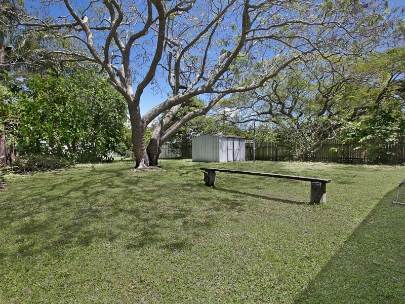 10 Lithgow Street, Wynnum QLD 4178