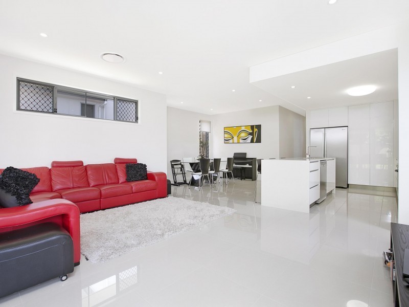 19a Buderim Street, Manly QLD 4179