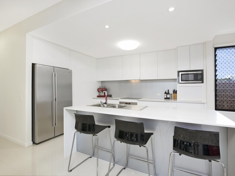 19a Buderim Street, Manly QLD 4179