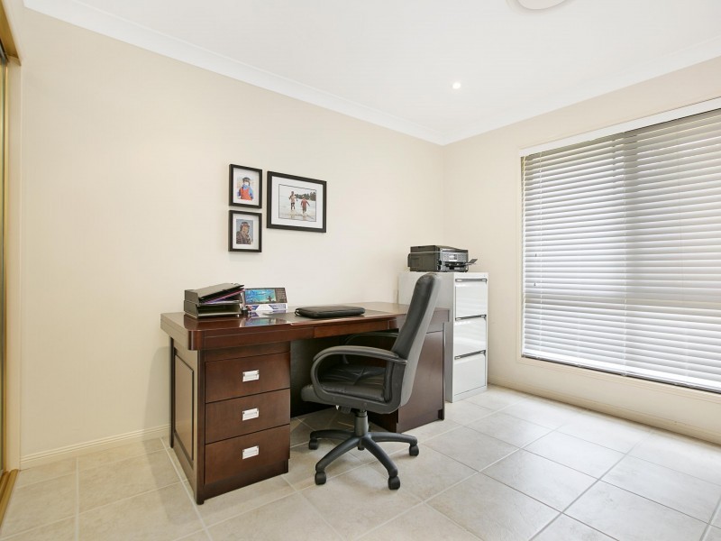 12 Clarance Street, Wakerley QLD 4154