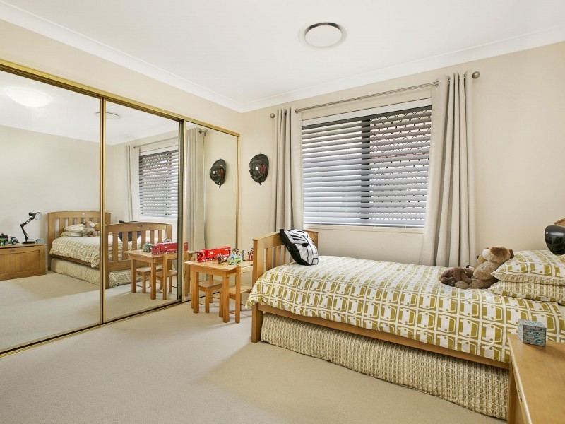 12 Clarance Street, Wakerley QLD 4154