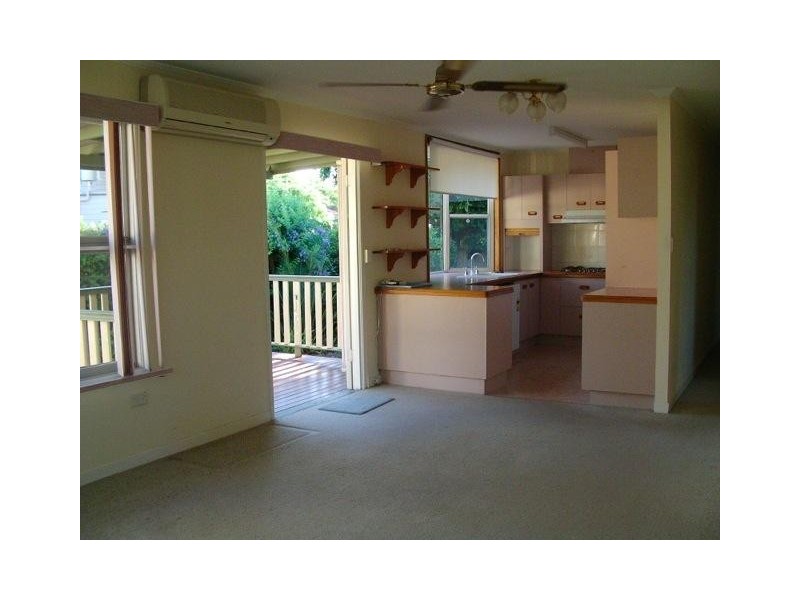 5 Jayben Street, Wynnum West QLD 4178