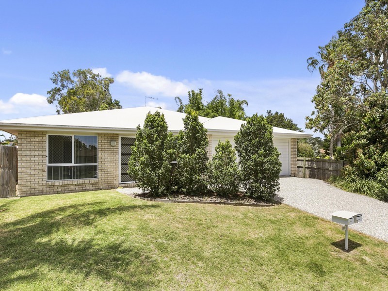 12a Poinciana Street, Wynnum West QLD 4178