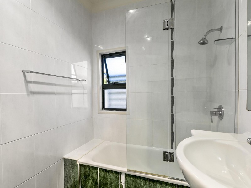 204 Agnew Street, Morningside QLD 4170