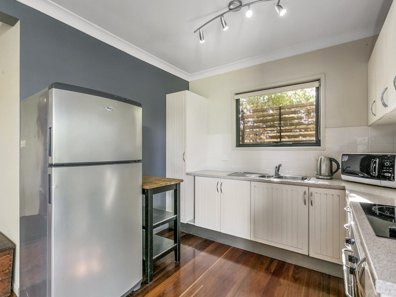 204 Agnew Street, Morningside QLD 4170
