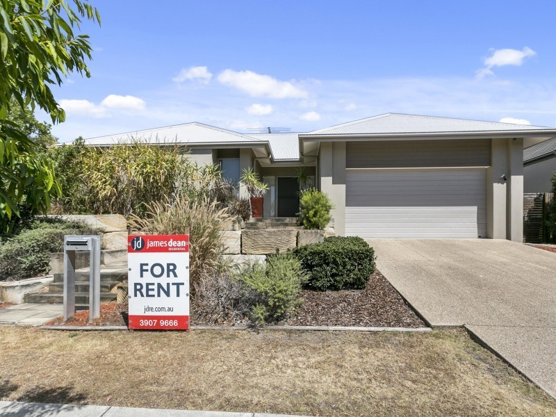 26 Brook Street, Wakerley QLD 4154