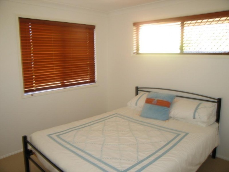 6 Cynthia Place, Wakerley QLD 4154