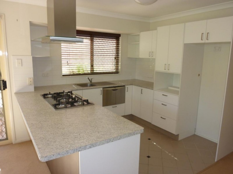 111 Torquay Crescent, Tingalpa QLD 4173