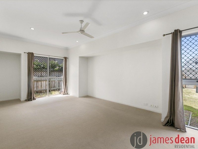 5 Macquarie Street, Wakerley QLD 4154