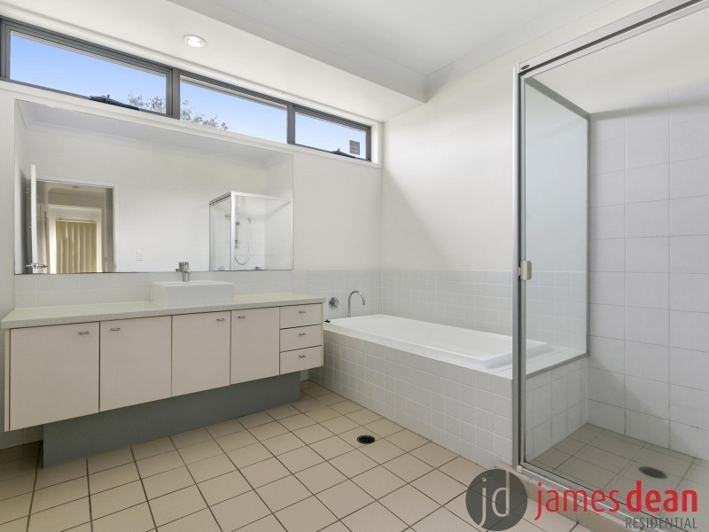 5 Macquarie Street, Wakerley QLD 4154