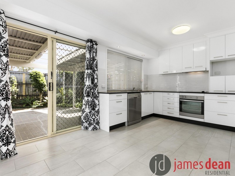 26/11 Thornlake Court, Tingalpa QLD 4173