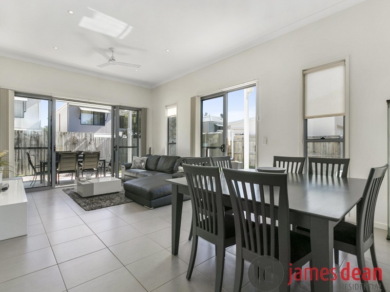 10 Grandis Close, Wakerley QLD 4154