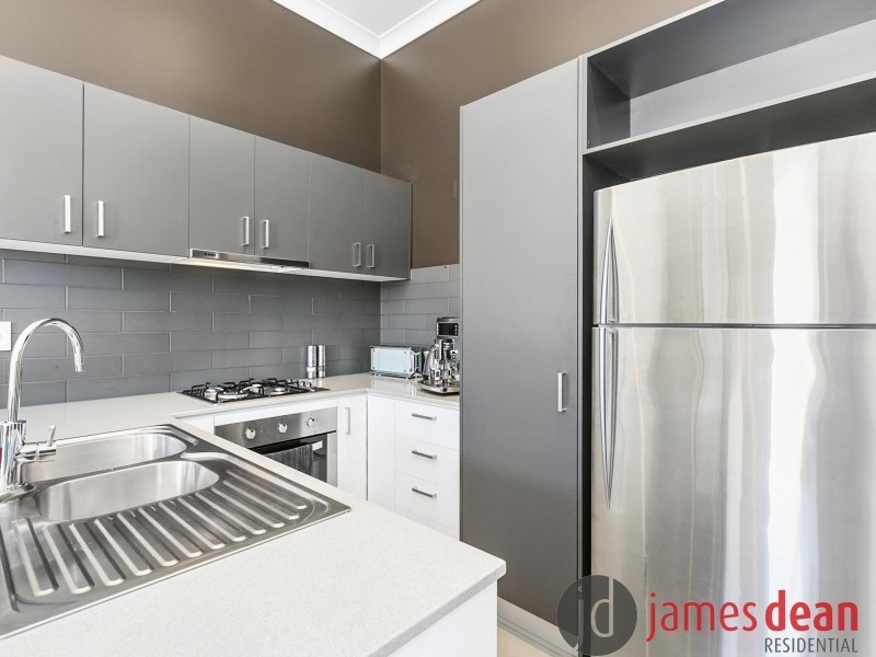 10 Grandis Close, Wakerley QLD 4154
