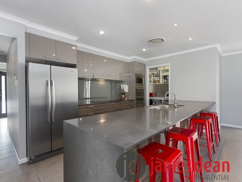 12 McMullan Close, Gumdale QLD 4154