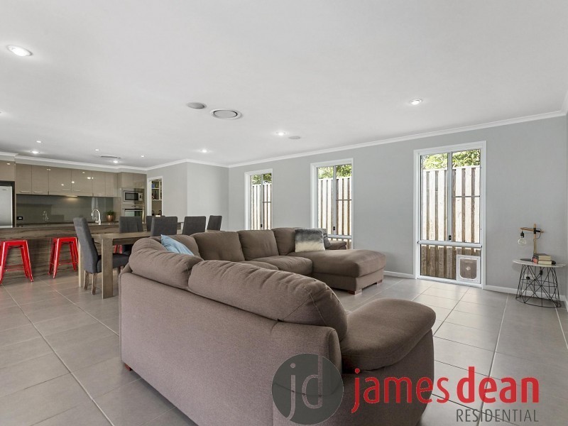 12 McMullan Close, Gumdale QLD 4154