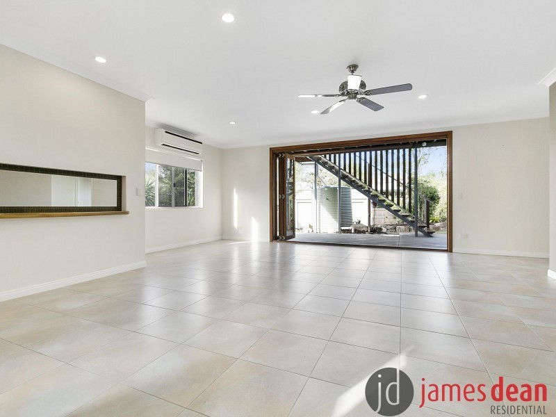 15 Amethyst Street, Holland Park QLD 4121