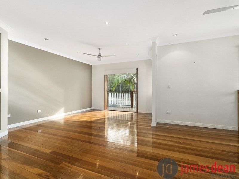 15 Amethyst Street, Holland Park QLD 4121