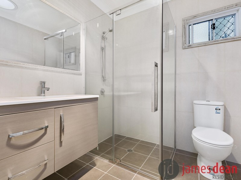 15 Amethyst Street, Holland Park QLD 4121