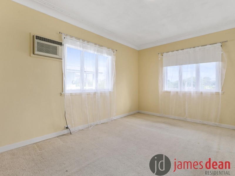 24 Norman Avenue, Norman Park QLD 4170